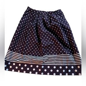 Vintage polka dot swing skirt with pockets